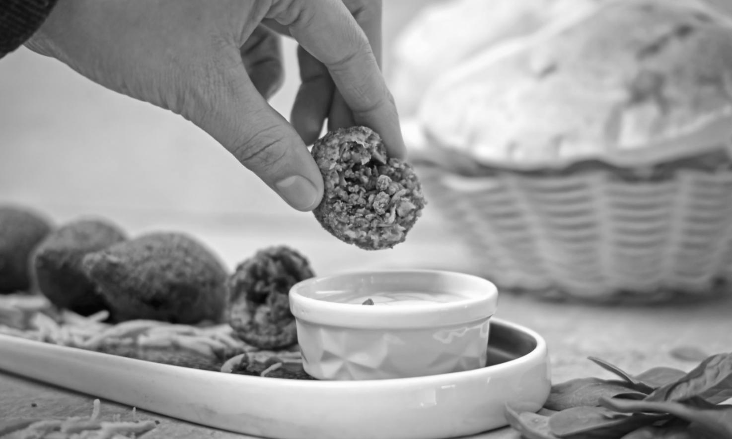 Professional culinary session at Dovlase